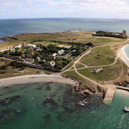 Les Maisons De Tatihou, The Originals Relais Ξενοδοχείο Saint-Vaast-la-Hougue Εξωτερικό φωτογραφία