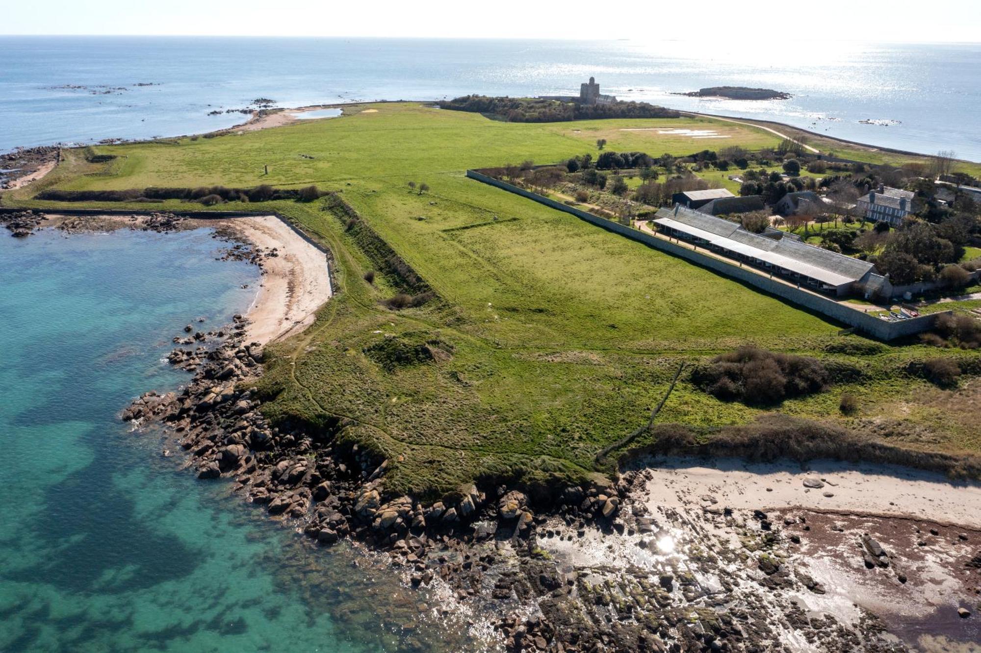 Les Maisons De Tatihou, The Originals Relais Ξενοδοχείο Saint-Vaast-la-Hougue Εξωτερικό φωτογραφία