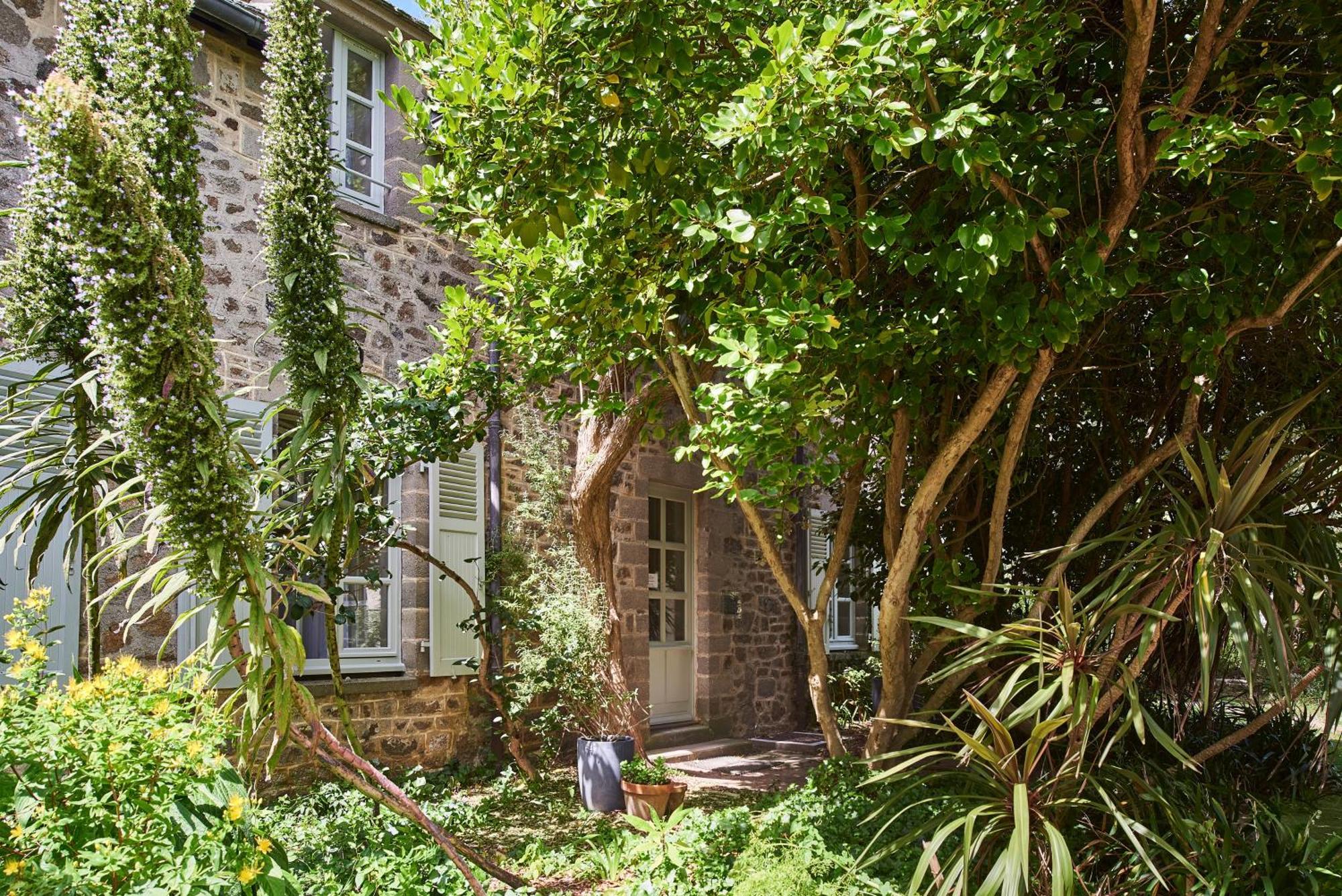 Les Maisons De Tatihou, The Originals Relais Ξενοδοχείο Saint-Vaast-la-Hougue Εξωτερικό φωτογραφία